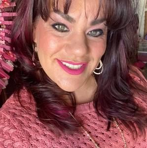 Meet your Posher, Tina